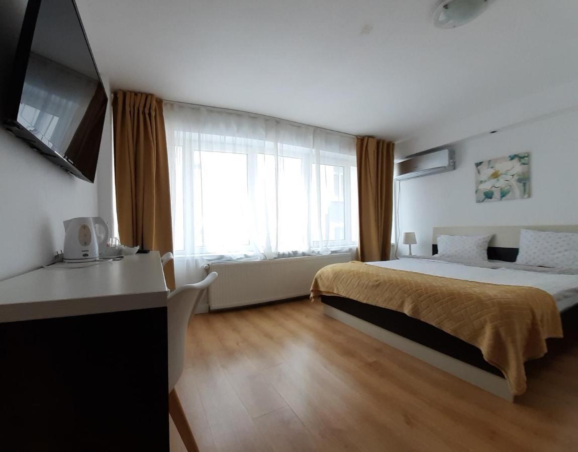 4 Seasons Apartments Bistrita  Bagian luar foto