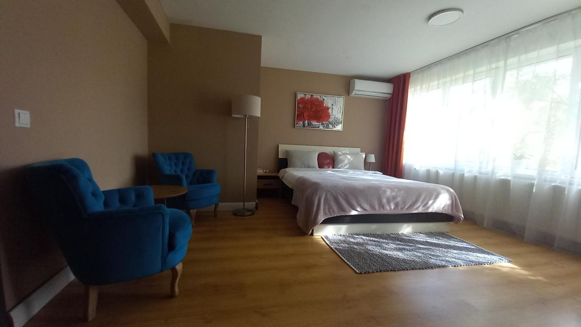 4 Seasons Apartments Bistrita  Bagian luar foto