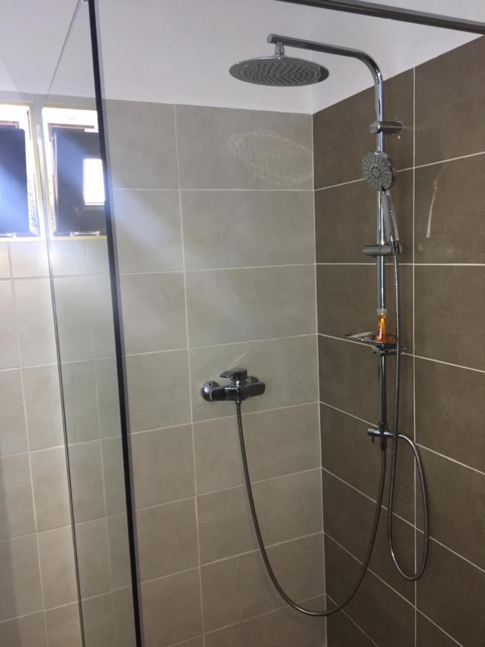 4 Seasons Apartments Bistrita  Bagian luar foto