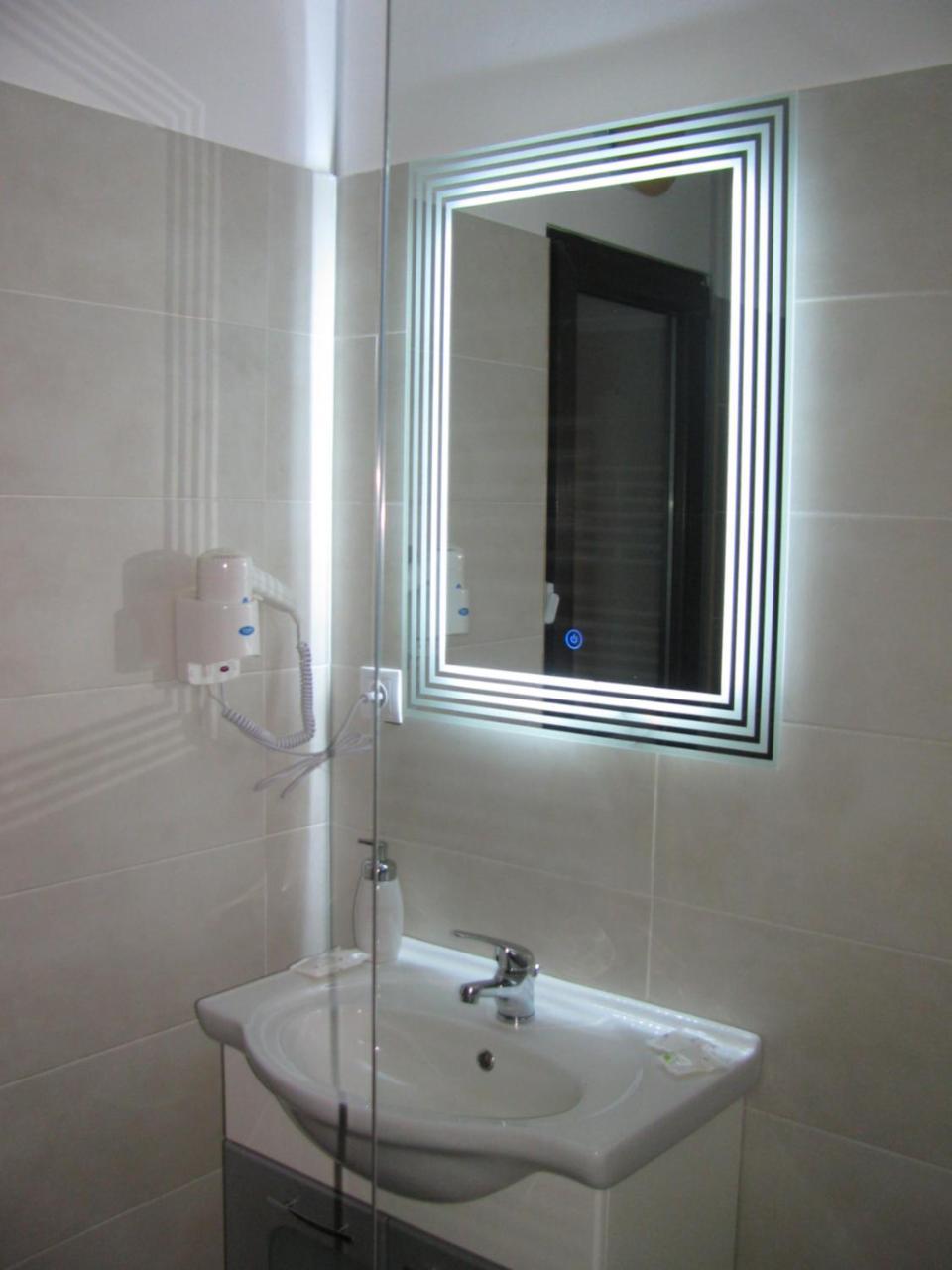 4 Seasons Apartments Bistrita  Bagian luar foto