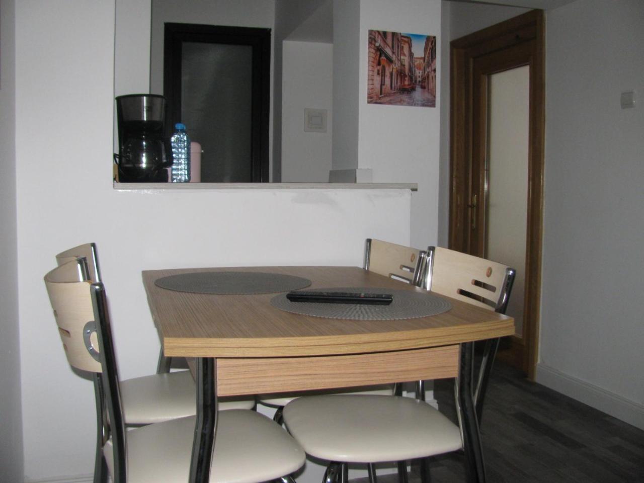 4 Seasons Apartments Bistrita  Bagian luar foto