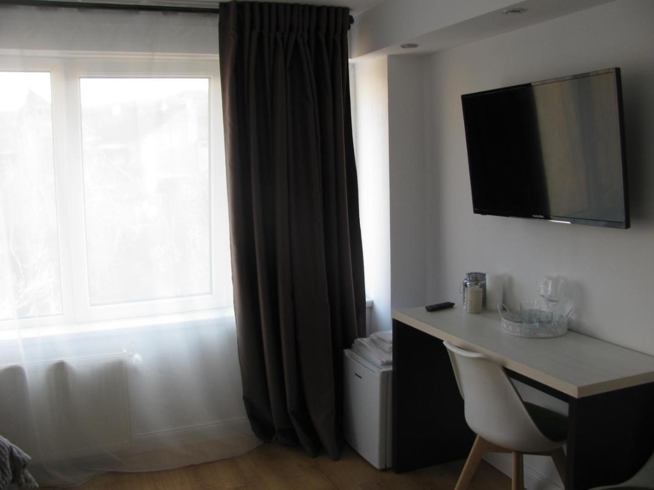 4 Seasons Apartments Bistrita  Bagian luar foto